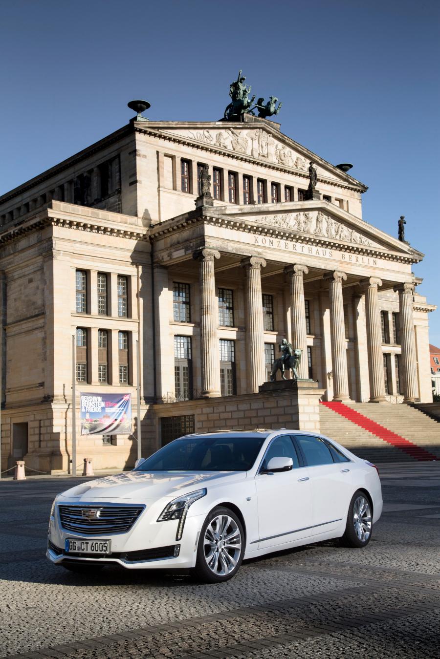  Cadillac CT6 Platinum 2016 года  (WW) (фото 13 из 42)